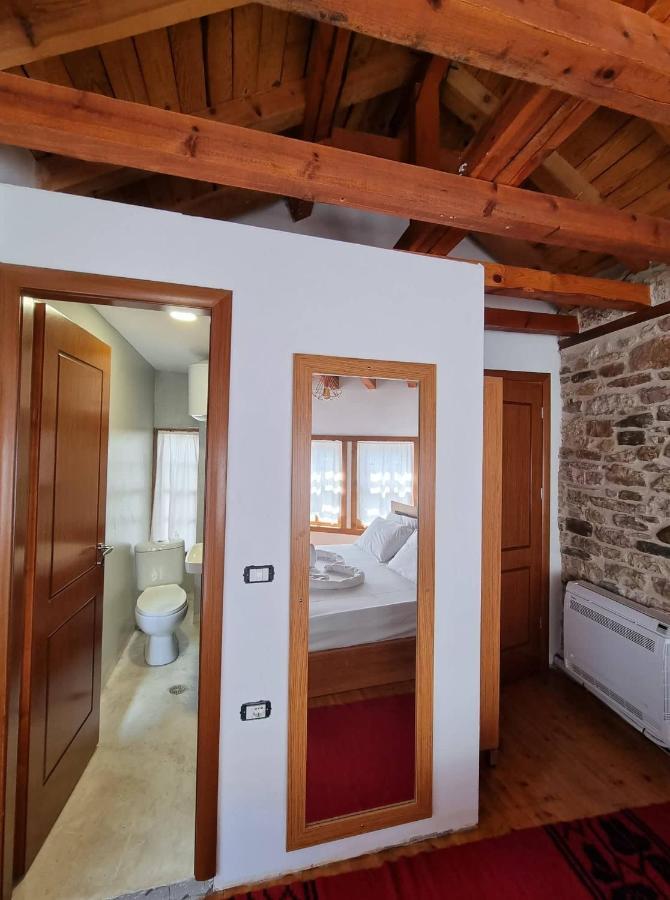 The Heart Of The Bazaar Guest House Gjirokastër Exterior foto